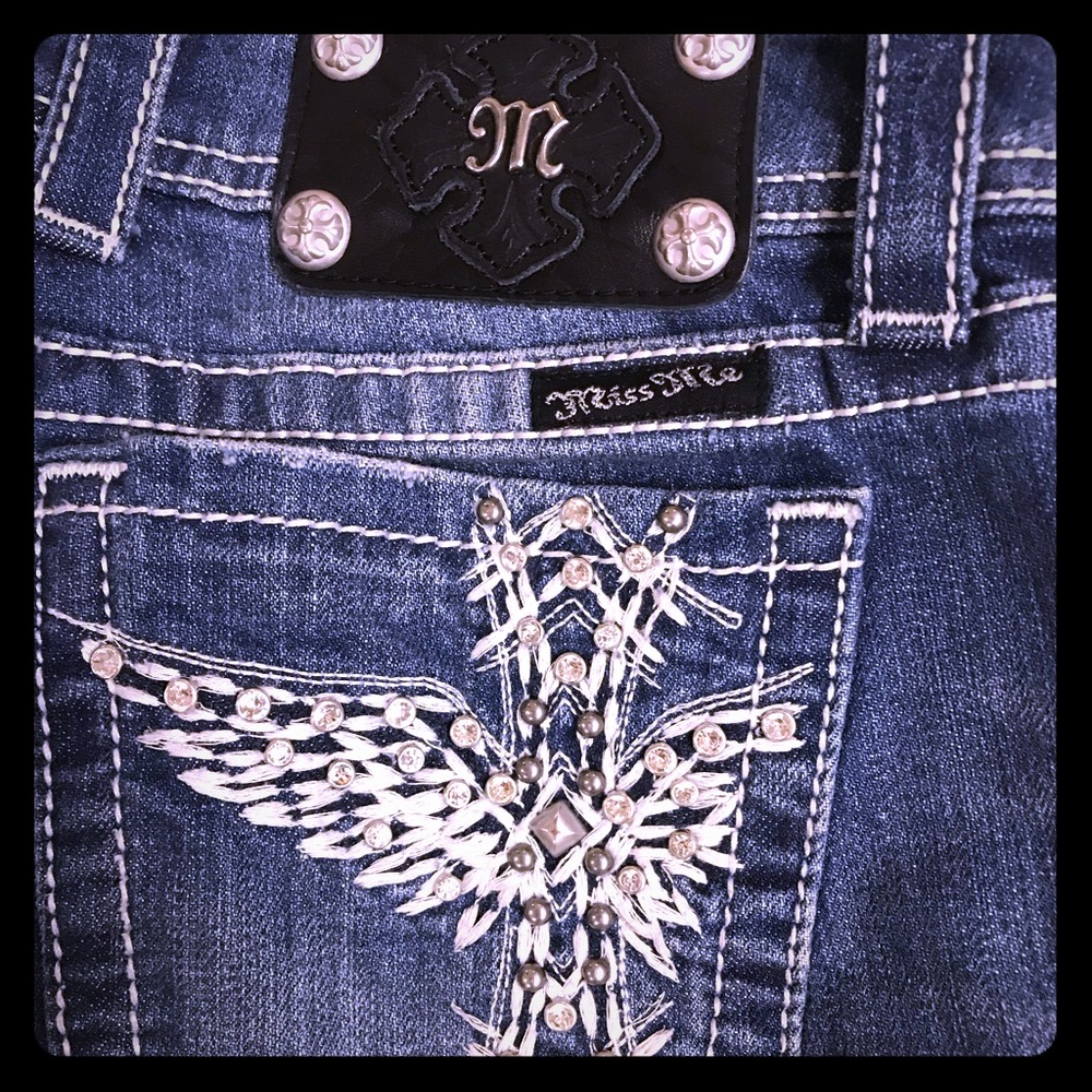 Miss Me Boot Cut Size 27 Jeans - perfect condition